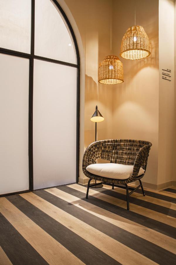 Room Select Tetuan Sevilla Eksteriør billede